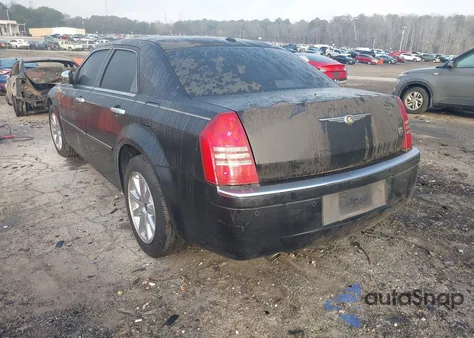 2007 Chrysler 300C z USA, uszkodzony, nr VIN 2C3LA63H57H869427